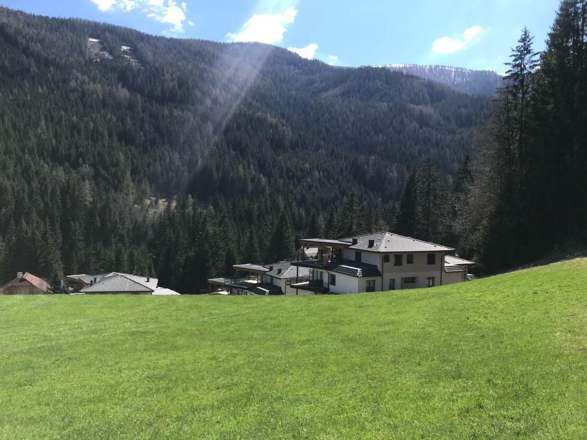 Penthouse Skyview Im Natur-Erlebnispark Bad Kleinkirchheim Patergassen Extérieur photo